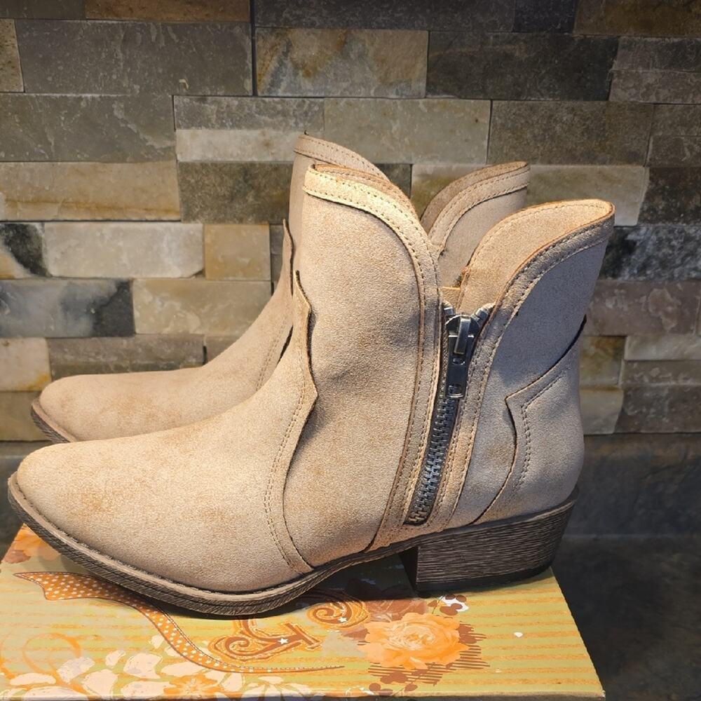 Very G Light Tan Evie Ankle Boots